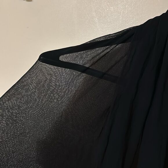 La Perla sheer black shawl wrap scarf one size *tiny flaw* - Picture 2 of 6